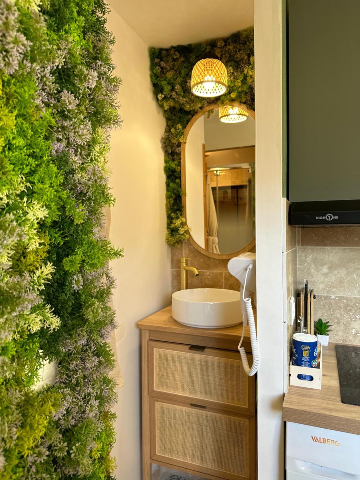 Atypical - Apartment Allos